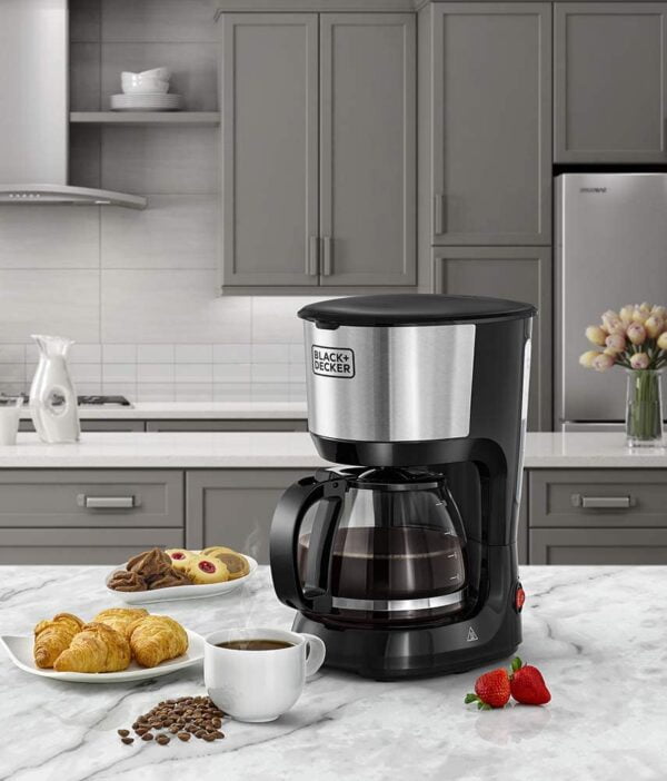 Black+Decker 10 cup Coffee Maker Machine 750W DCM750S - Image 4