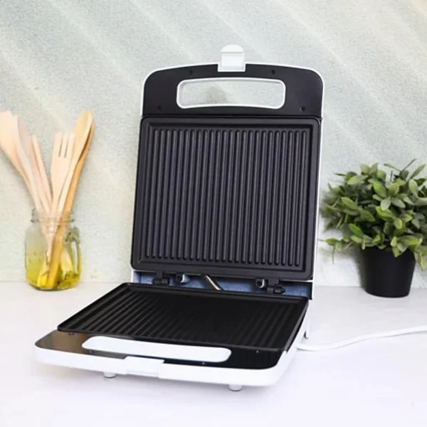 Geepas 4 Slices Grill Toaster